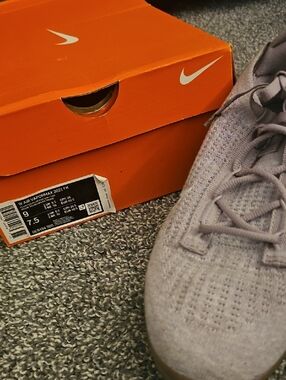 Nike Vapormax Knit Sneaker in Gray and Gum